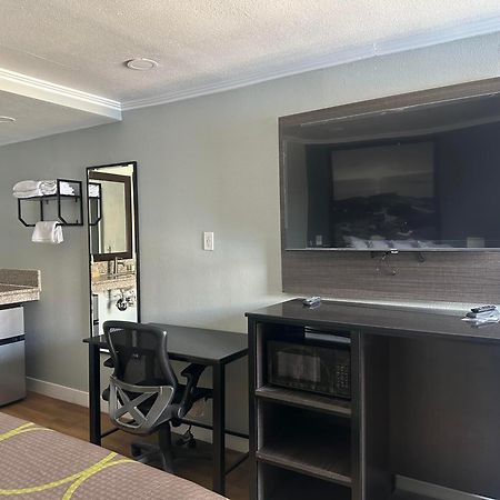 Motel Super 8 By Wyndham Redlands/San Bernardino Exterior foto