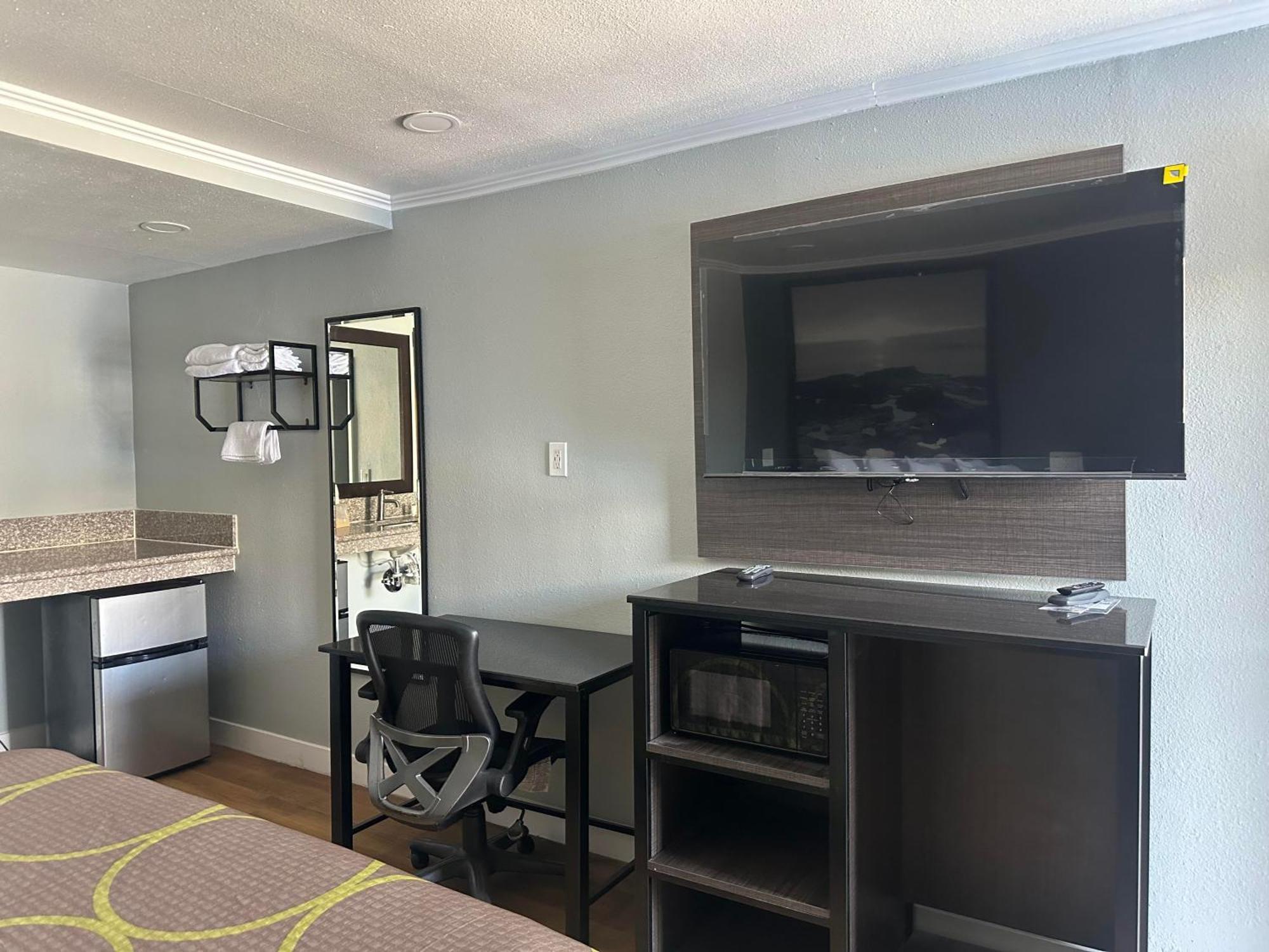 Motel Super 8 By Wyndham Redlands/San Bernardino Exterior foto